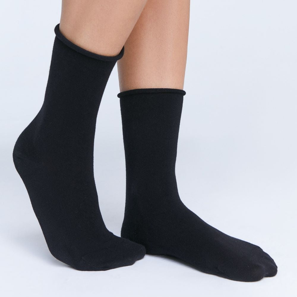 98% organic cotton roll top socks in black from Albero