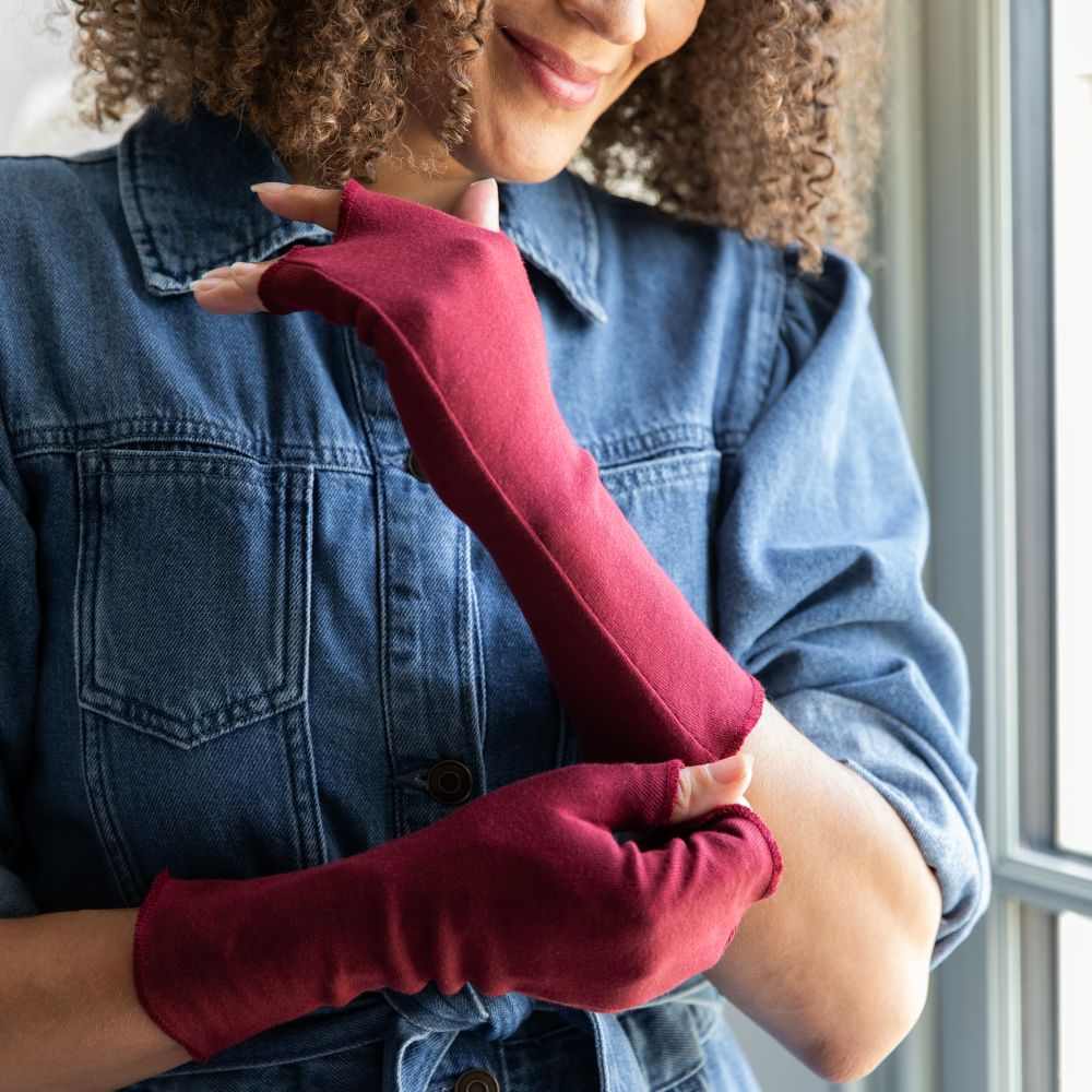 Burgundy fingerless gloves from Cotton Comfort