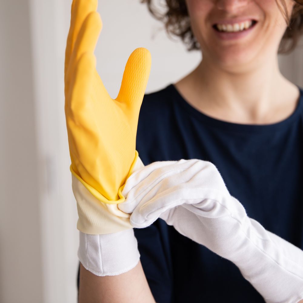100% organic cotton gloves for adults from Pure Cotton Comfort
